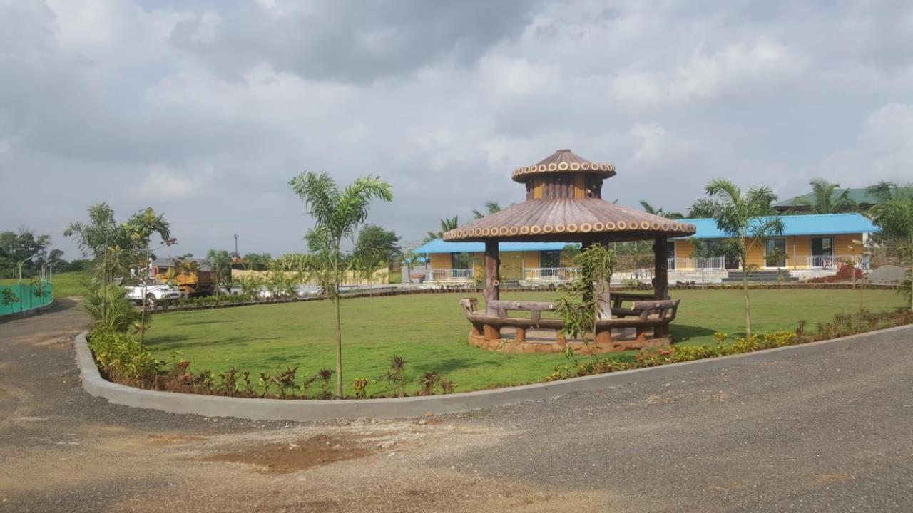 Sundar Farm Karjat Villa ภายนอก รูปภาพ
