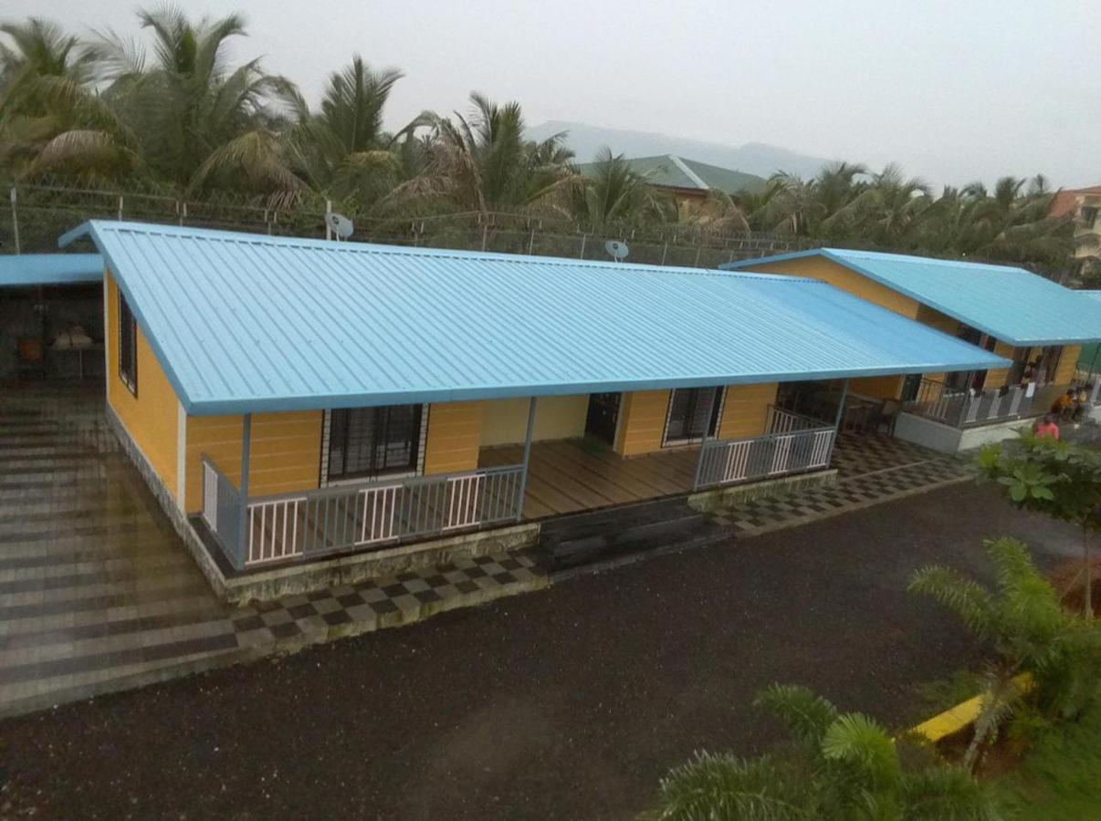 Sundar Farm Karjat Villa ภายนอก รูปภาพ