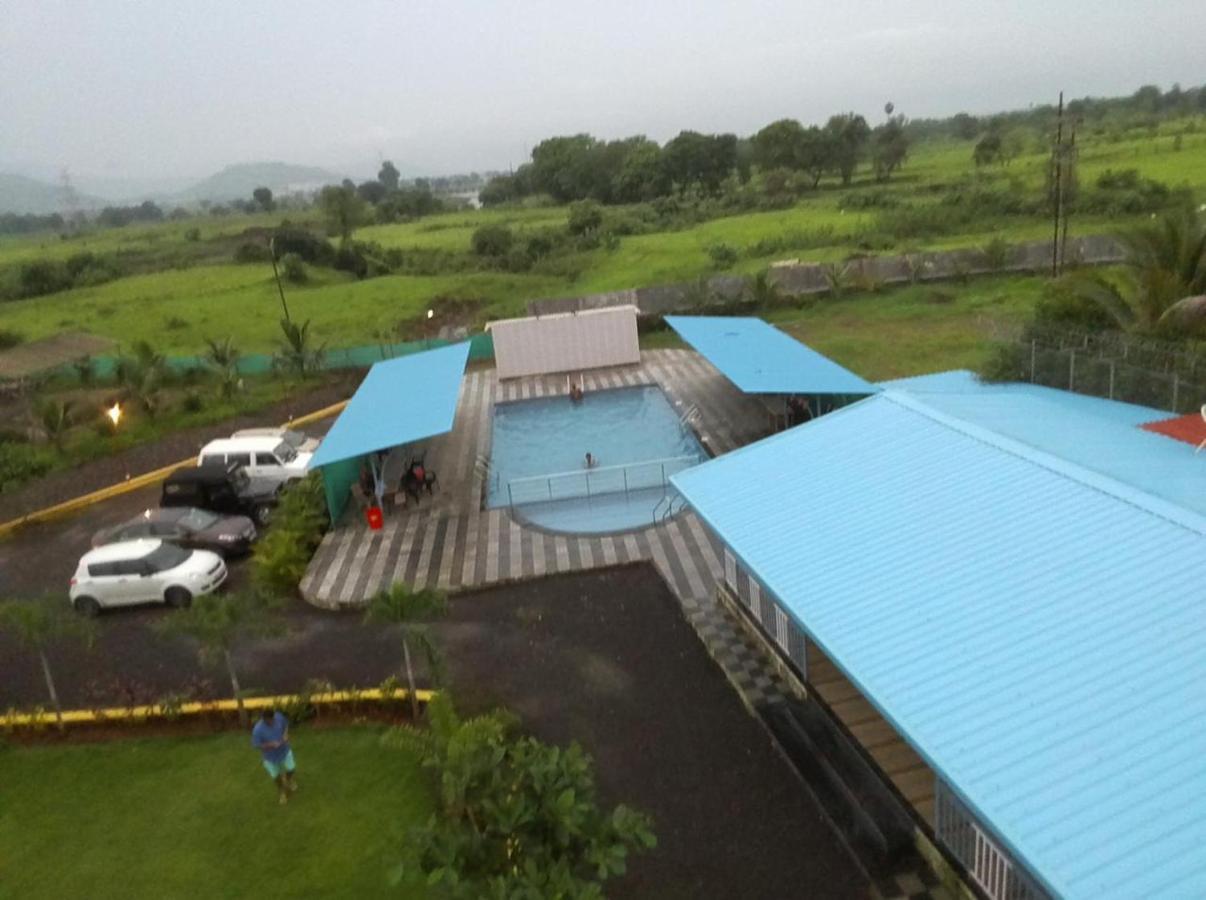 Sundar Farm Karjat Villa ภายนอก รูปภาพ